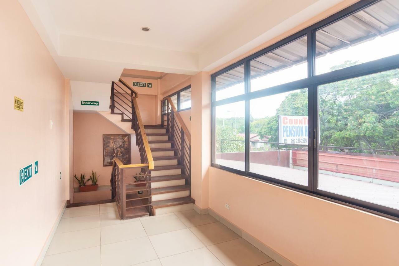 Countess Pension House Liloan Exterior foto